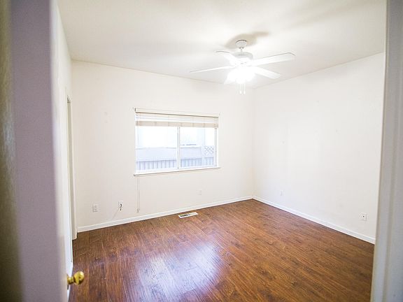 5th image of 17313 Lotus Way