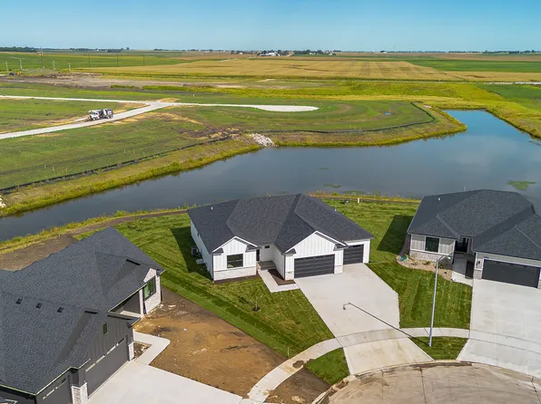 2912 NW Fairfield Ct, Ankeny, IA 50023