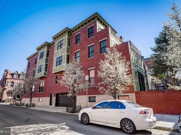 1538 Green St, Philadelphia, PA 19130