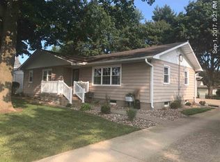 511 E Chestnut St, Geneseo, IL 61254