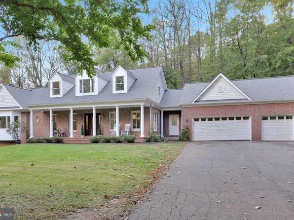 41541 Carter Ridge Ln, Leesburg, VA 20176