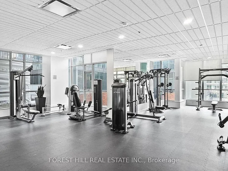 375 King St W #1108 — Photo 11