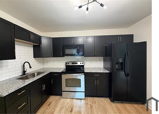 4614 Avenue I — Photo 17
