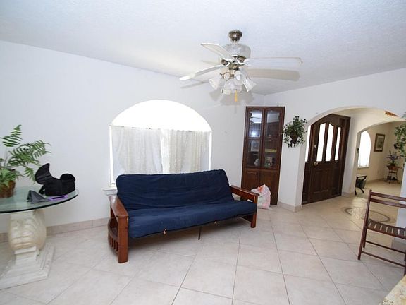 4th image of 5115 Highway A1a