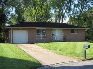 9667 Hardwick Ct, Saint Louis, MO 63136