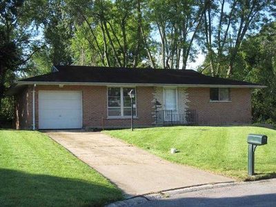 9667 Hardwick Ct, Saint Louis, MO, 63136