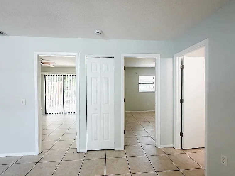153 Old Englewood Rd — Photo 8