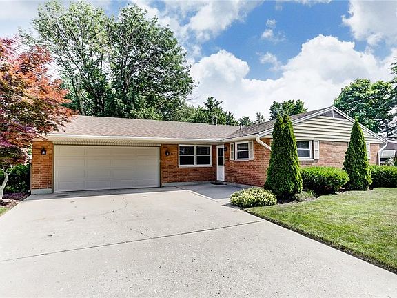 3rd image of 319 Oldham Way