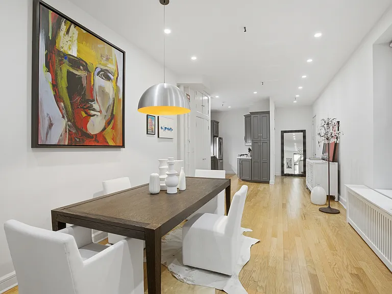 35 E 20th St #6B — Photo 4