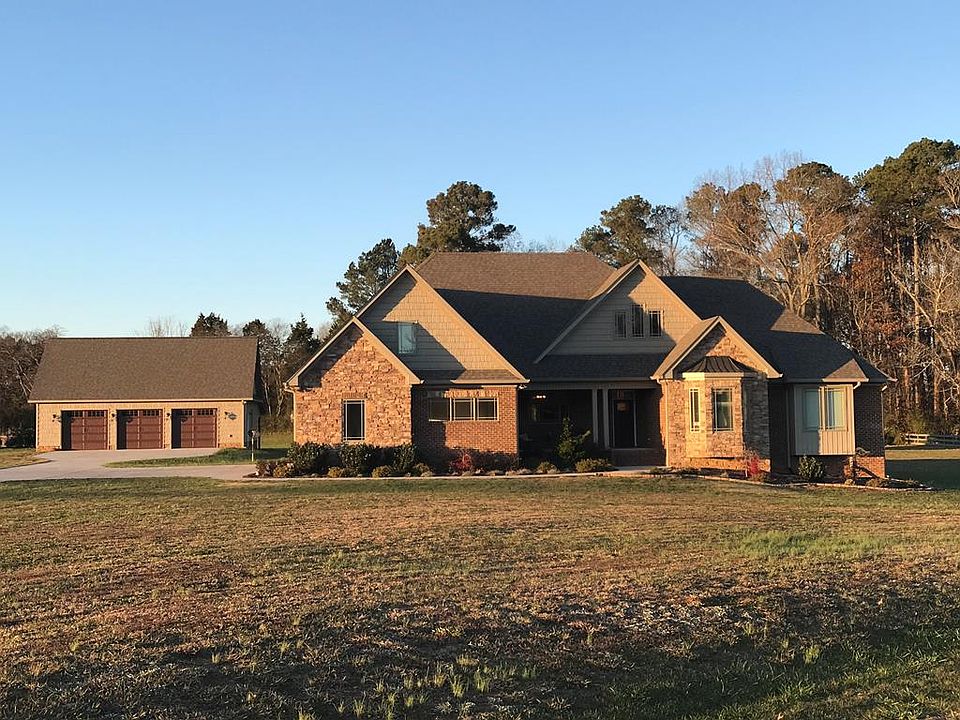1st image of 531 Davis Ln NW