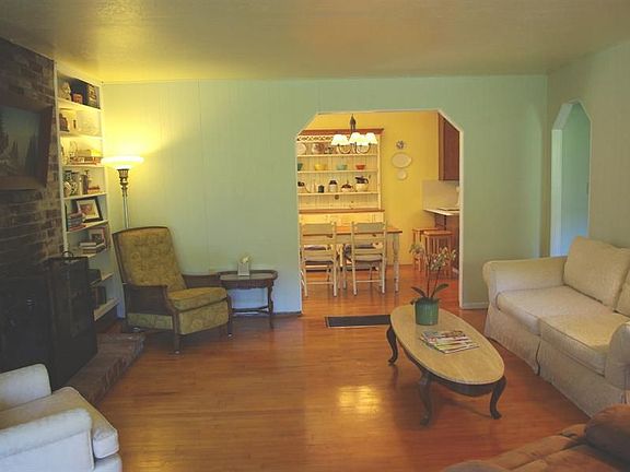 2nd image of 267 Sylvan Way