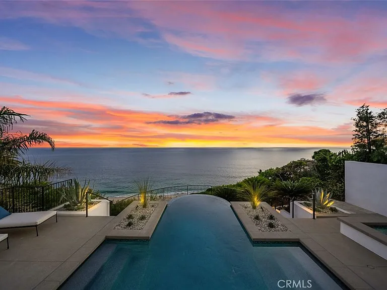 32101 Coast Hwy — Photo 1