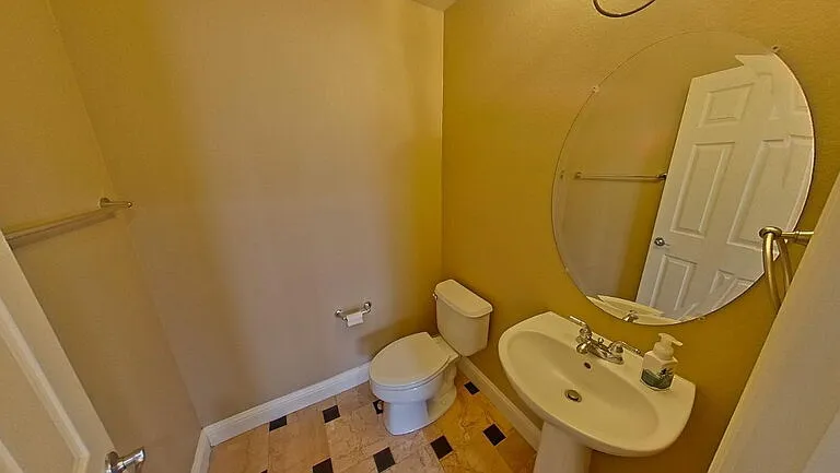 1692 Woodhaven Cir — Photo 60