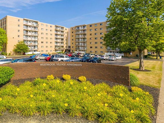 3rd image of 4000 Westbrook Dr #2-729