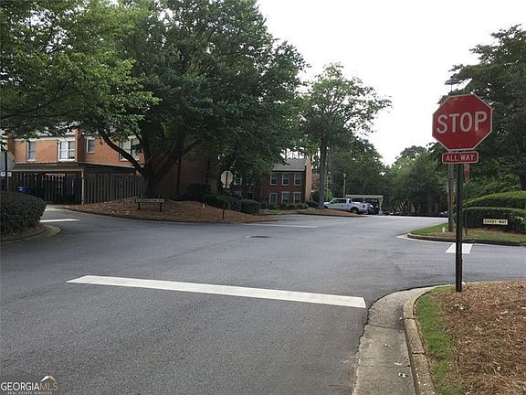5th image of 4141 Paddington Dr