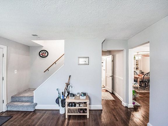 3rd image of 707 Lincoln Ave
