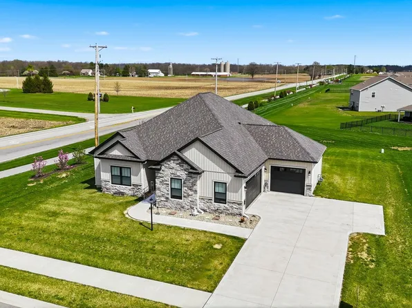 1572 Hager Way, Fort Wayne, IN 46818