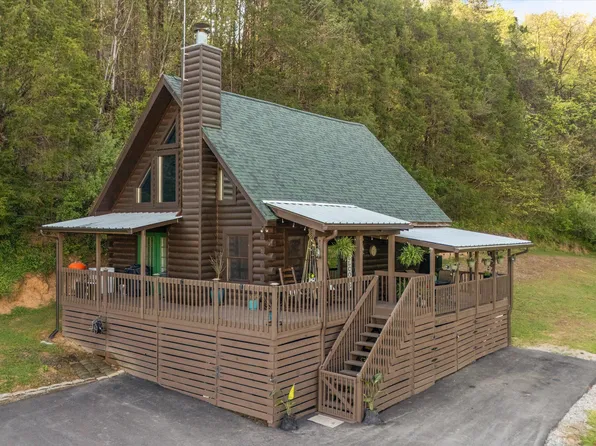 176 Hummingbird Ln, Sharps Chapel, TN 37866