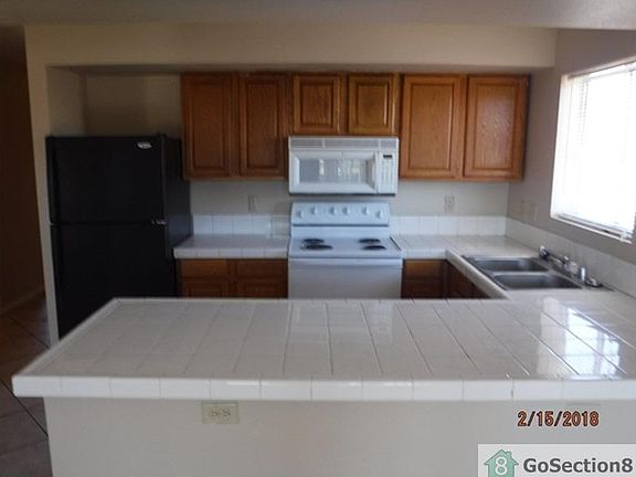 5th image of 6208 Yerba Ln APT B