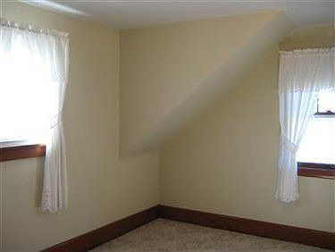 4th image of 580 W Walnut St