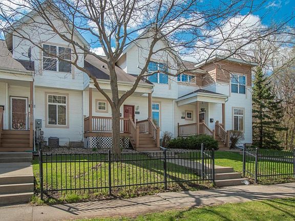 5th image of 1241 Clarence St