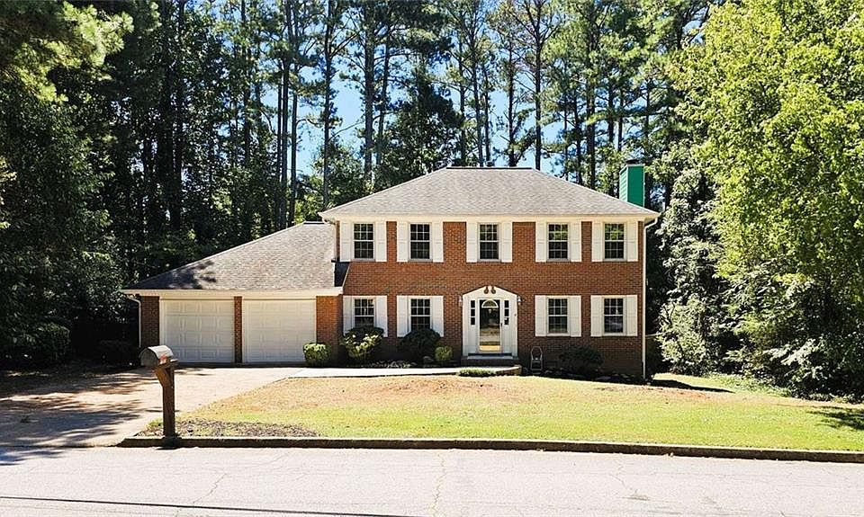 1st image of 5983 Great Oaks Dr