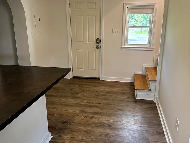 3 Mayhew St #2 — Photo 34
