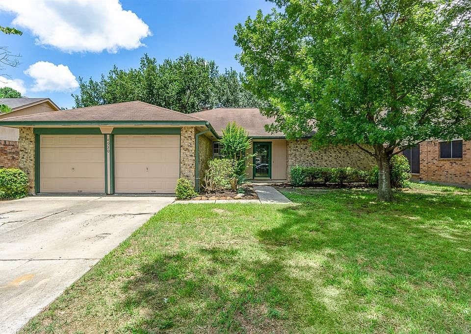 Front yard with shade tree.