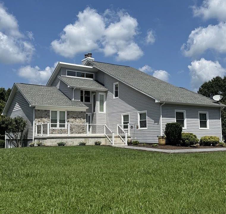 1st image of 721 Westridge Dr
