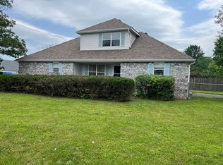 1430 E Mount Gilead Rd, Bolivar, MO 65613