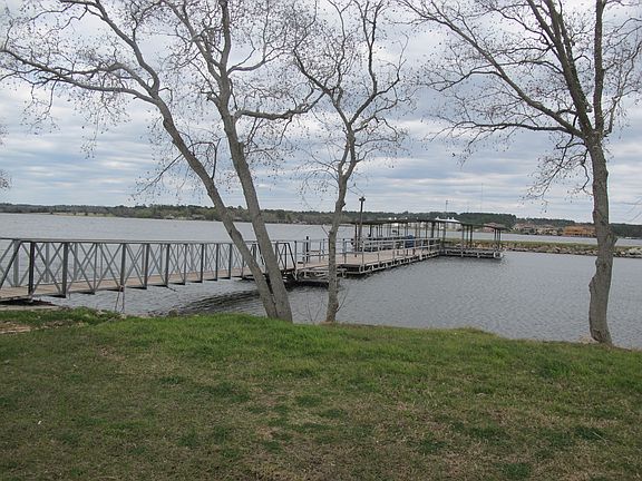 Neighborhood Marina