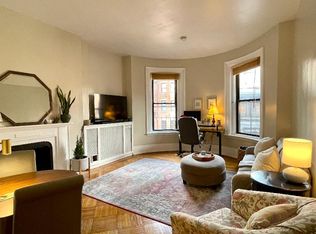 131 Newbury St #3RR, Boston, MA 02116