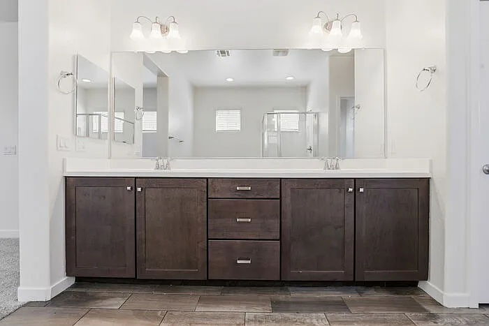 692 N Blackbird Dr — Photo 15
