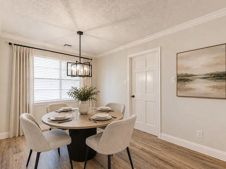 9115 Taidswood Dr — Photo 15