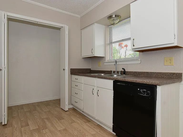 3117 Chaparral Dr — Photo 13