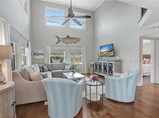 519 Club Side Dr #519, Naples, FL 34110