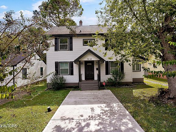 2nd image of 3918 Alma Ave