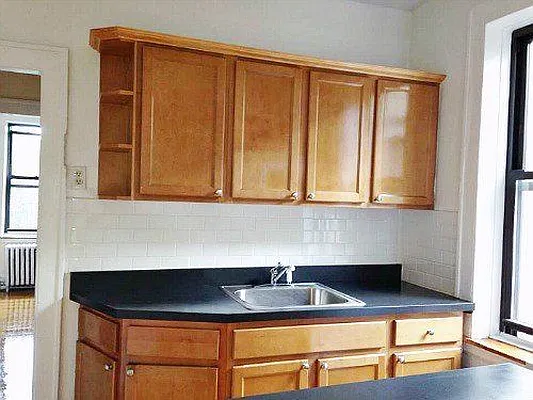 Rented by Axxess Realty Group | media 7