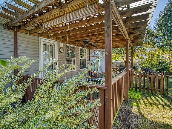 5th image of 1776 Northgate Ln