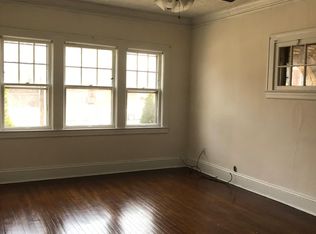 1348 W Clifton Blvd #8, Lakewood, OH 44107