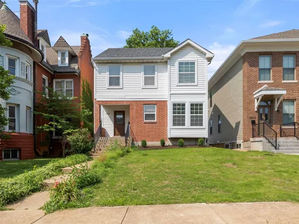 3807 Westminster Pl, Saint Louis, MO 63108