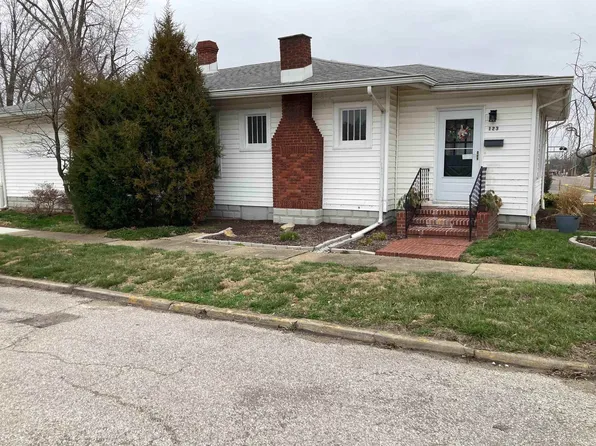 123 W Morton St, Oakland City, IN 47660
