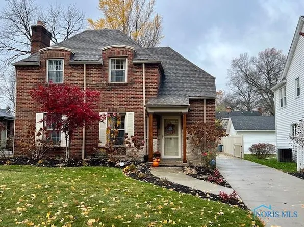 2249 Pemberton Dr, Toledo, OH 43606