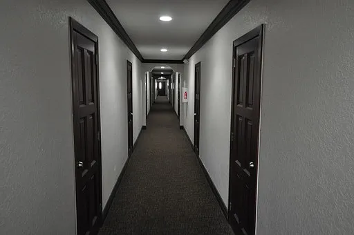 Bellagio Apartments — Photo 2