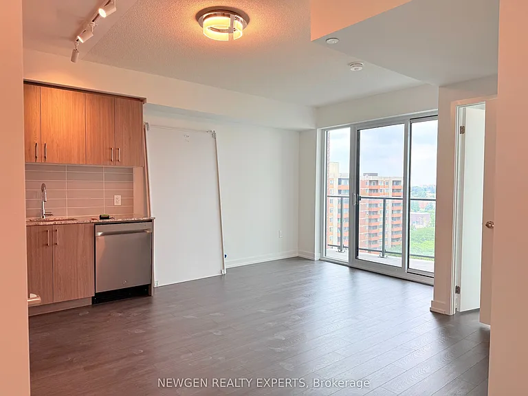 4010 Eglinton Ave W #1103 — Photo 18