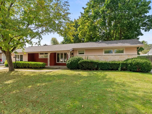2023 Granger ROAD, Manitowoc, WI 54220