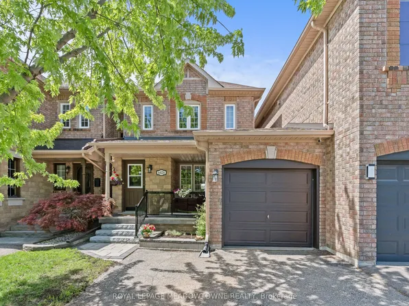 6028 Clover Ridge Cres, Mississauga, ON L5N 7B4