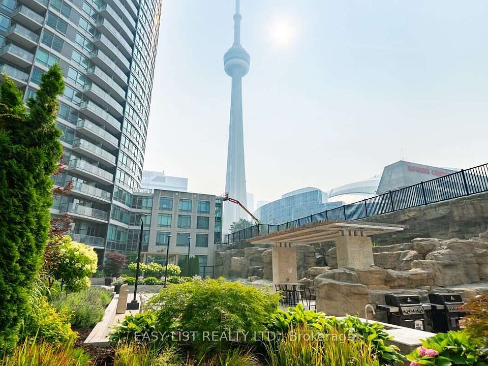 1st image of 373 Front St W #101