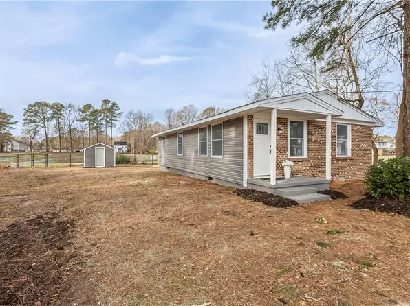 4901 Buchanan St, Suffolk, VA 23435