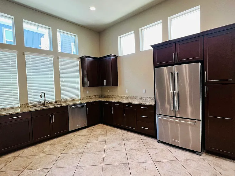 4279 Trolan Ln — Photo 8